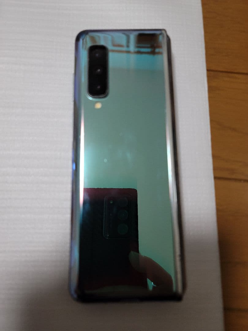最終値下げ　Samsung Galaxy Fold 5G 512GB 難あり