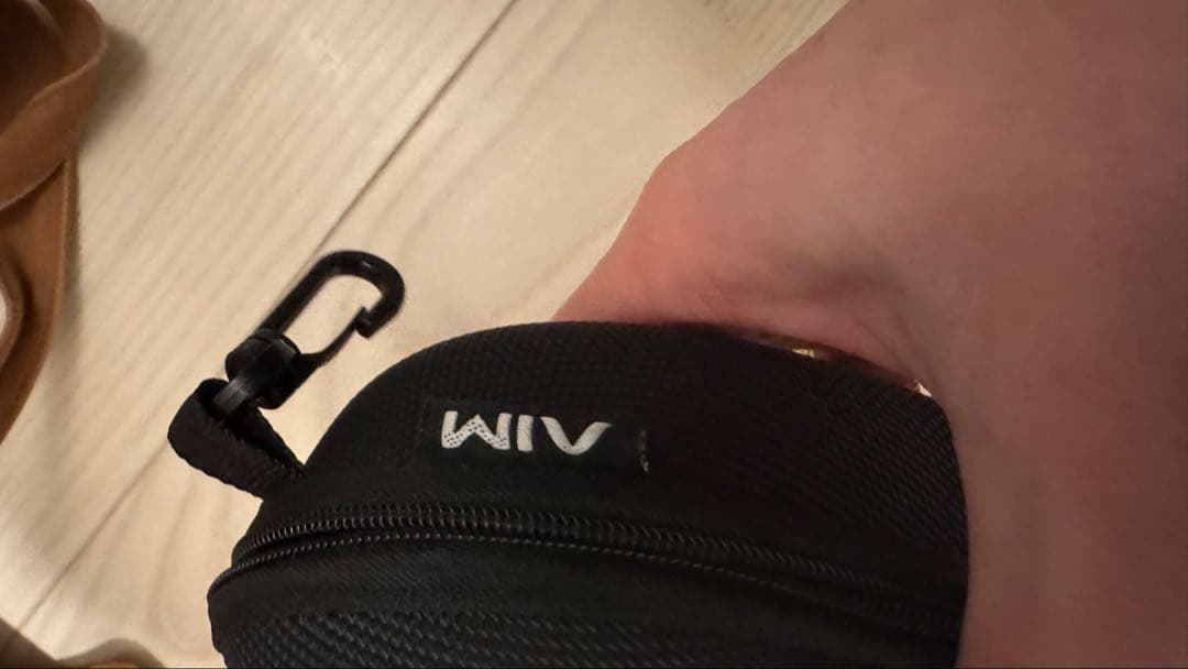 小物 AIM Sunnies - Black Heat