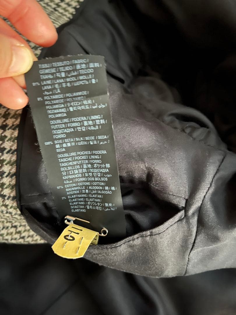 2021 サンローランパリ　ハウンドトゥース　ジャケット　滝沢真紀子さん着用34