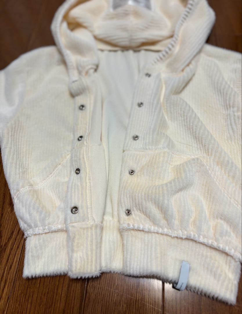 ジャケット・アウター S mid-sleeve hoodie cropped