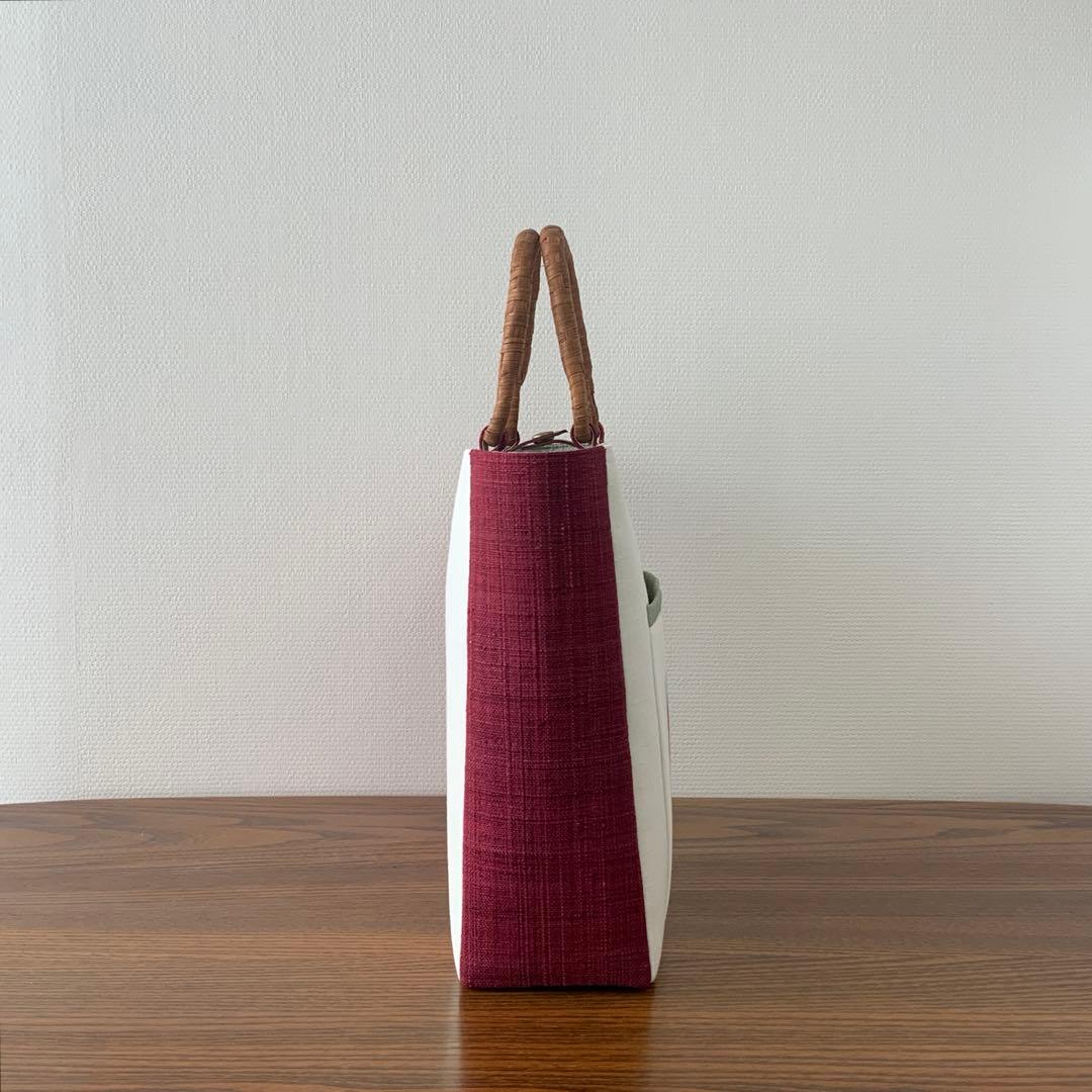 紬帯　赤い椿のお花　リメイク　山葡萄ハンドルバッグ