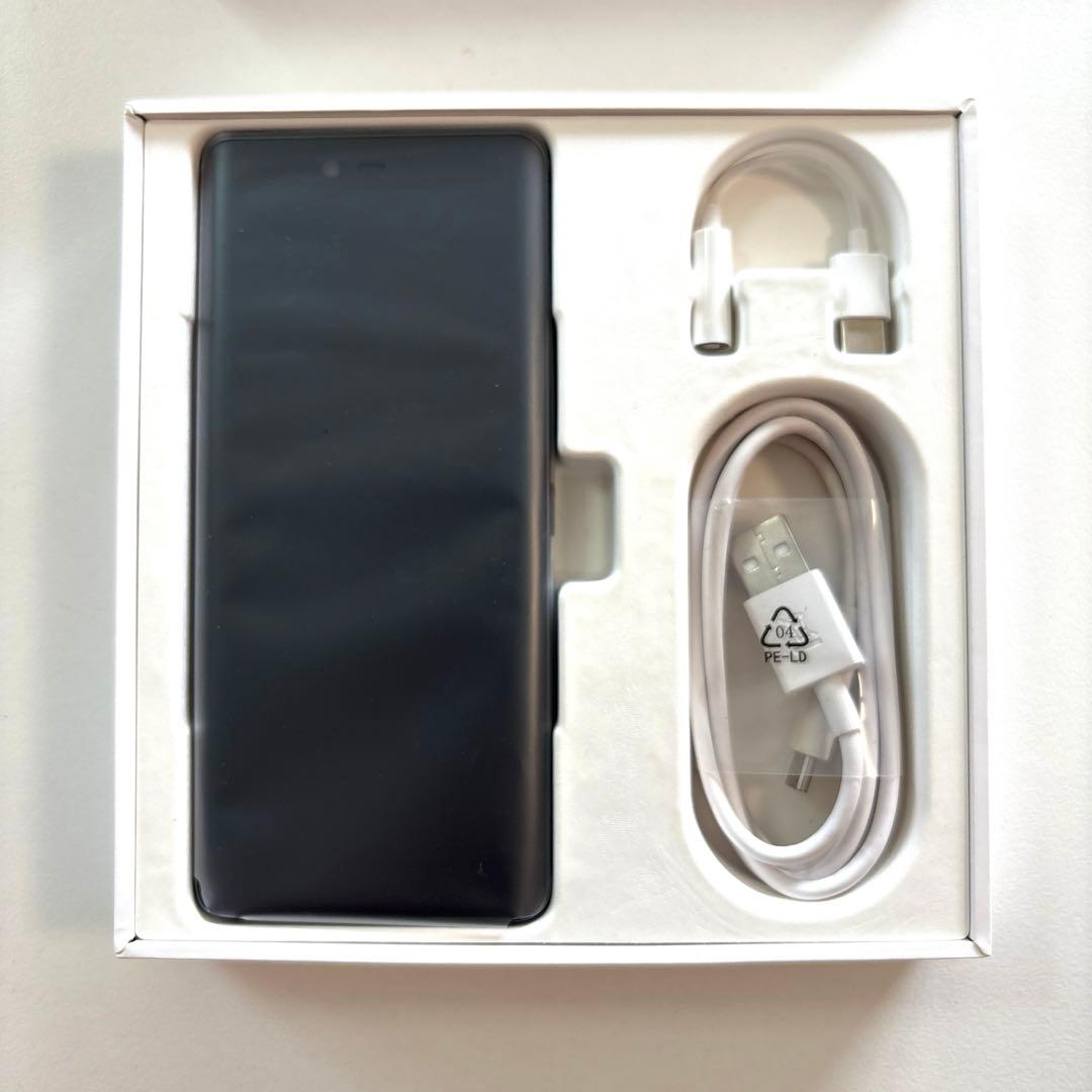 Rakuten Hand 5G 本体 + 付属品