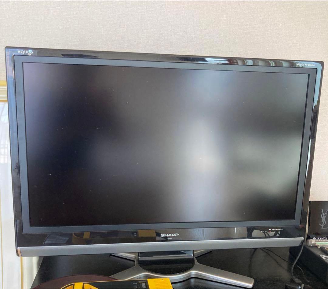 37型TV + Blu-rayレコーダー