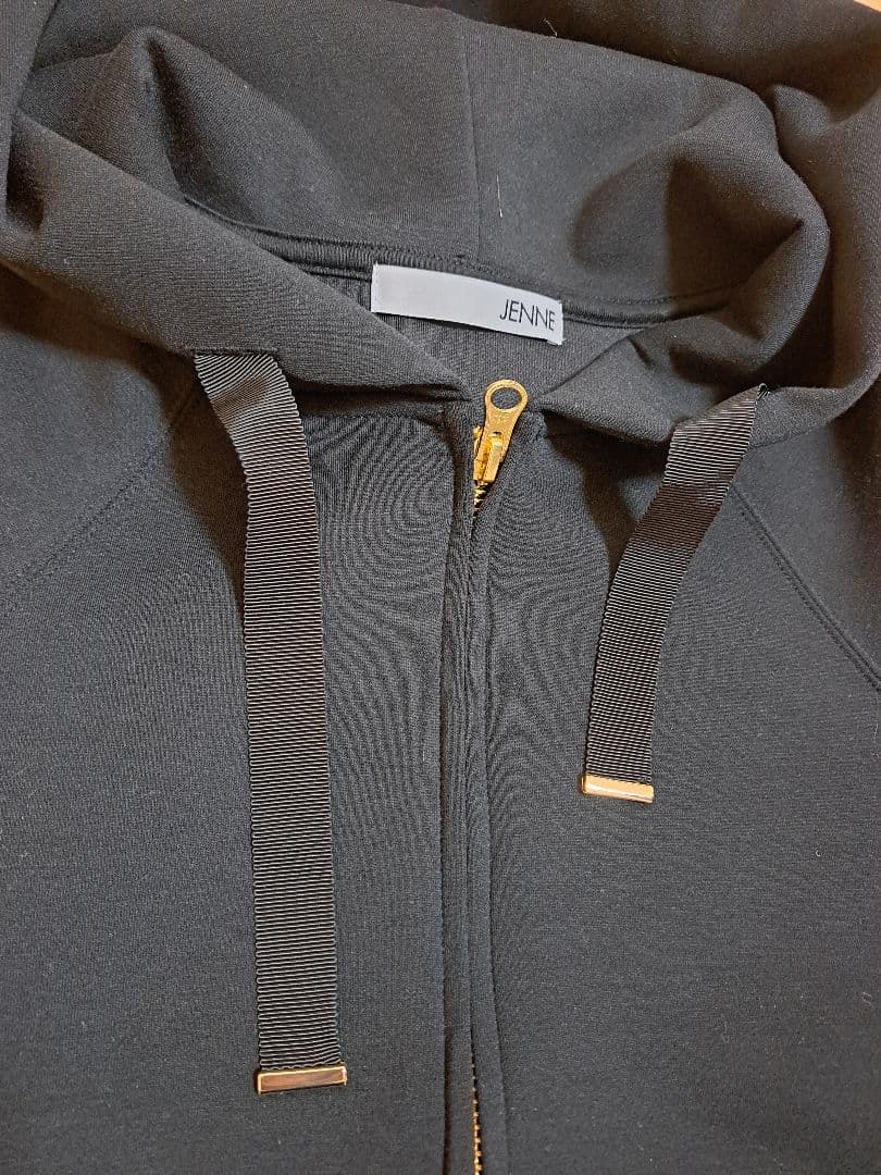 【JENNE】日本製美ラインパーカー(ブラック)