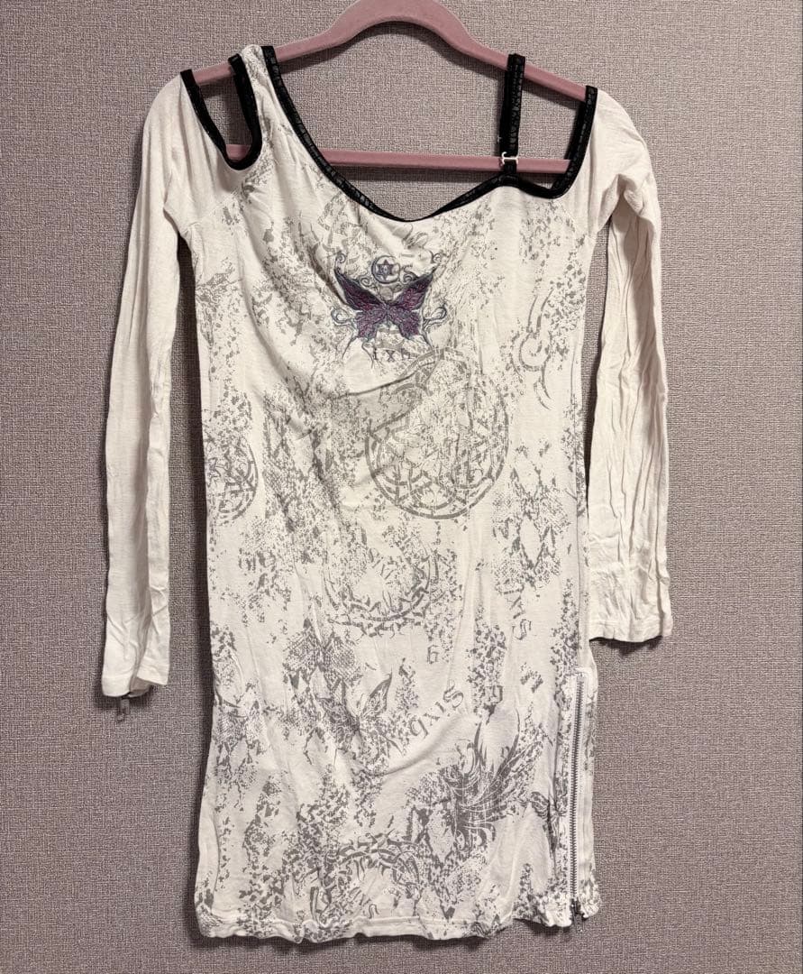 h naoto Sixh. タイトワンピース 肩出し