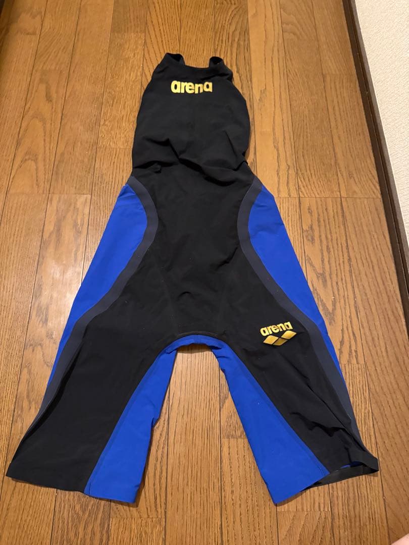 試着のみ　アリーナ　競泳水着　高速水着　アルティメットアクアフォースX CP L