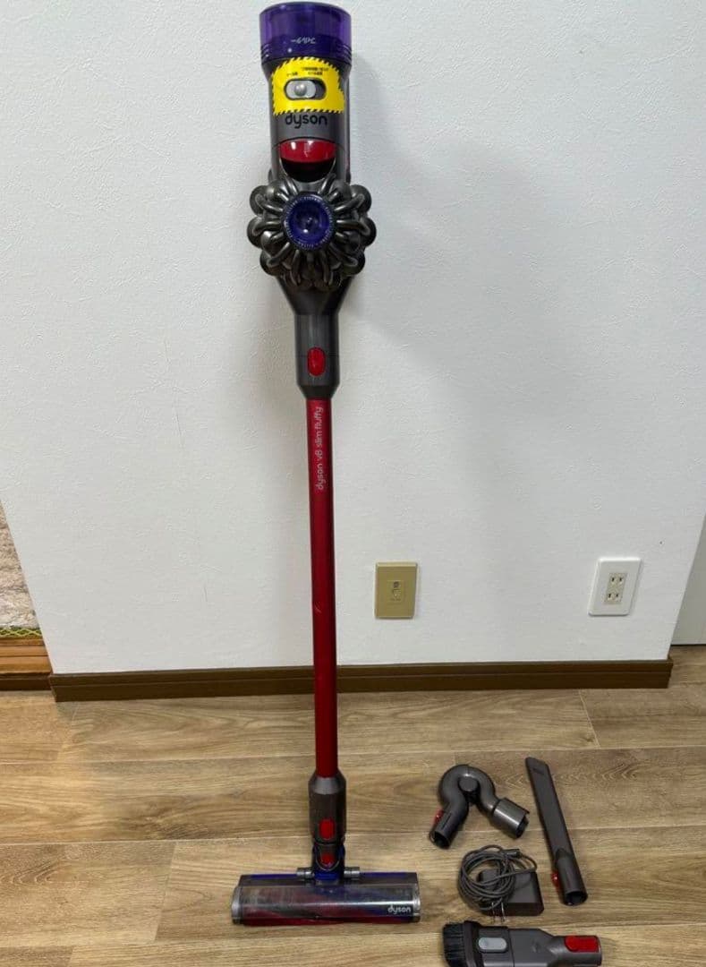 正規品ダイソンｖ8Slimコードレス掃除機