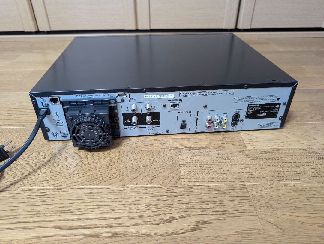 東芝 VTR一体型HDD＆BDレコーダー D-BW500