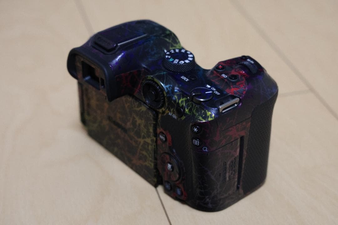 【美品・保証期間中】キヤノン EOS R7 ボディ ミラーレス一眼