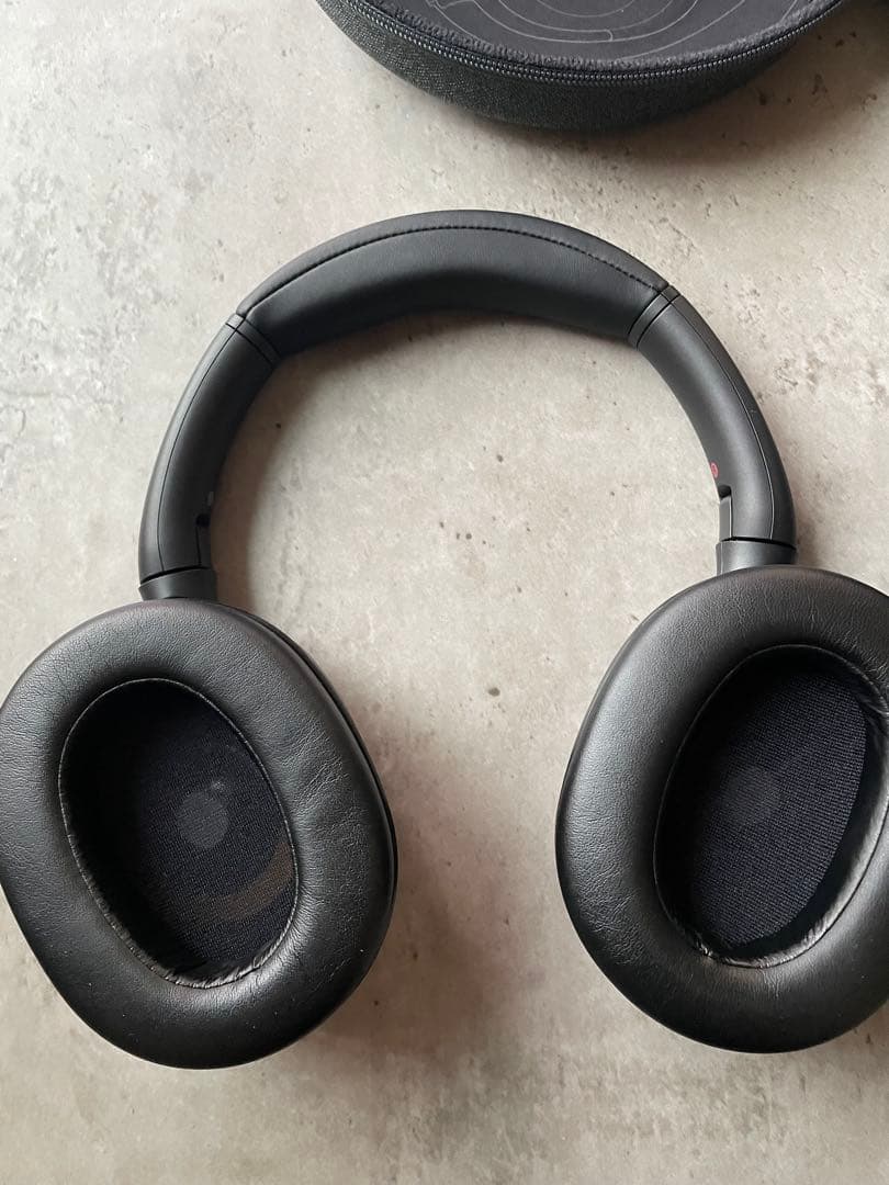 ヘッドホン SONY ULT WEAR WH-ULT900N-WC