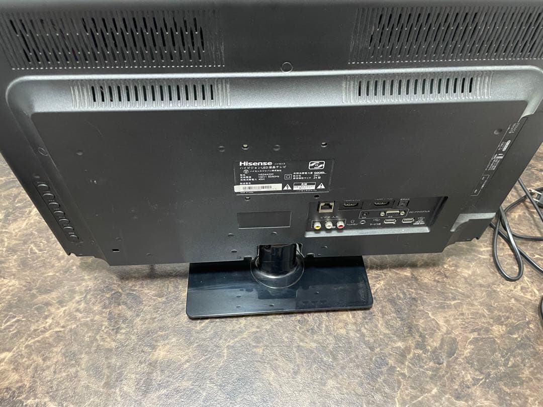 【美品】Hisense ハイセンスTV テレビ➕周辺機器　24型　24インチ