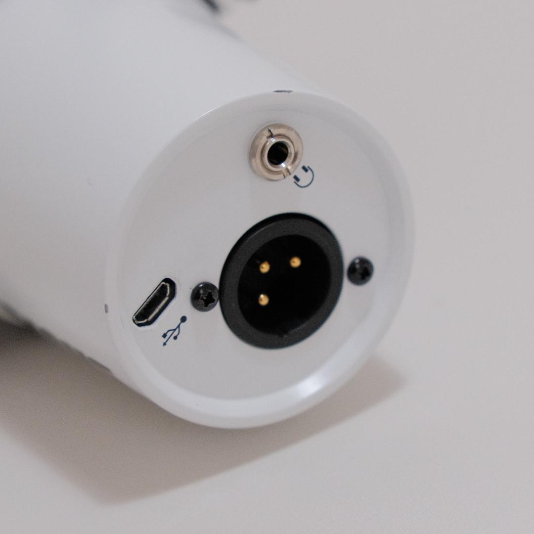 SHURE MV7 ポッドキャストマイクロホン ホワイト