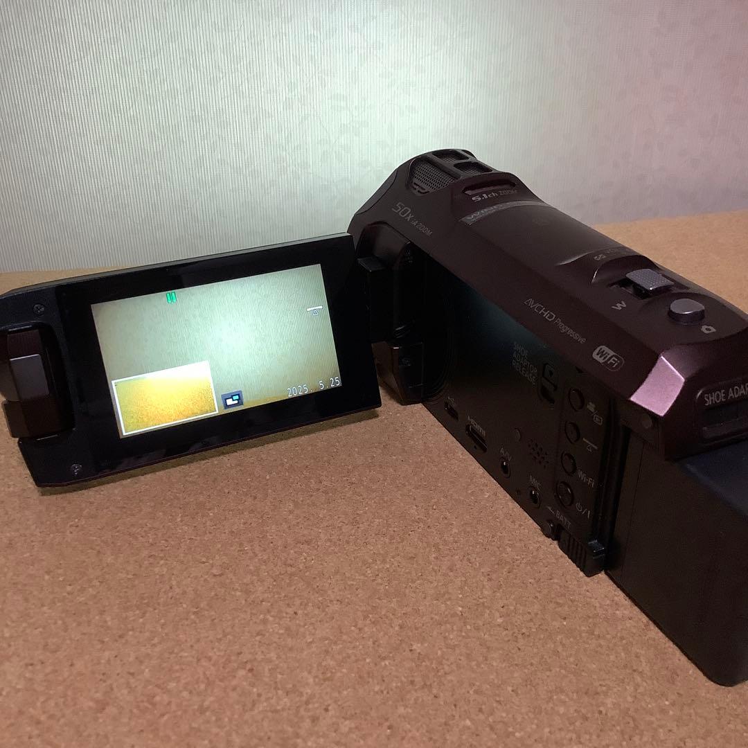 Panasonic HC-W850M FULLHD 中古美品完動品　新品三脚付
