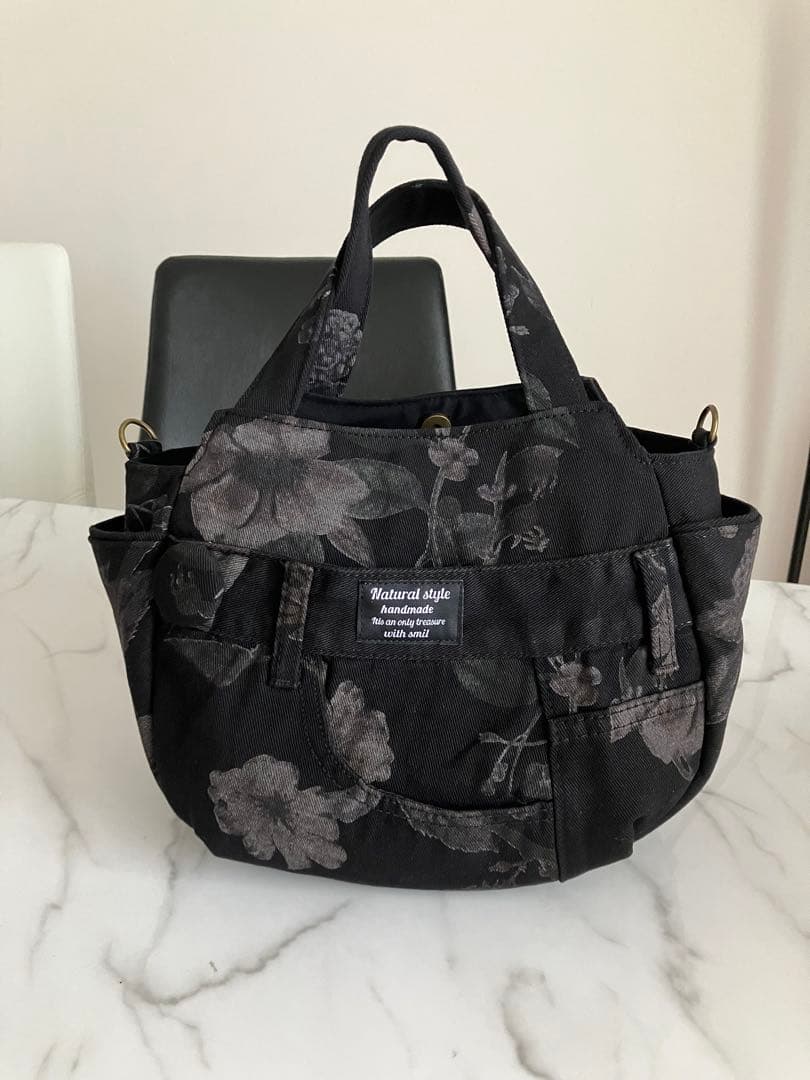 861 あつこ　花柄デニムリメイクバック　ハンドメイド 2点