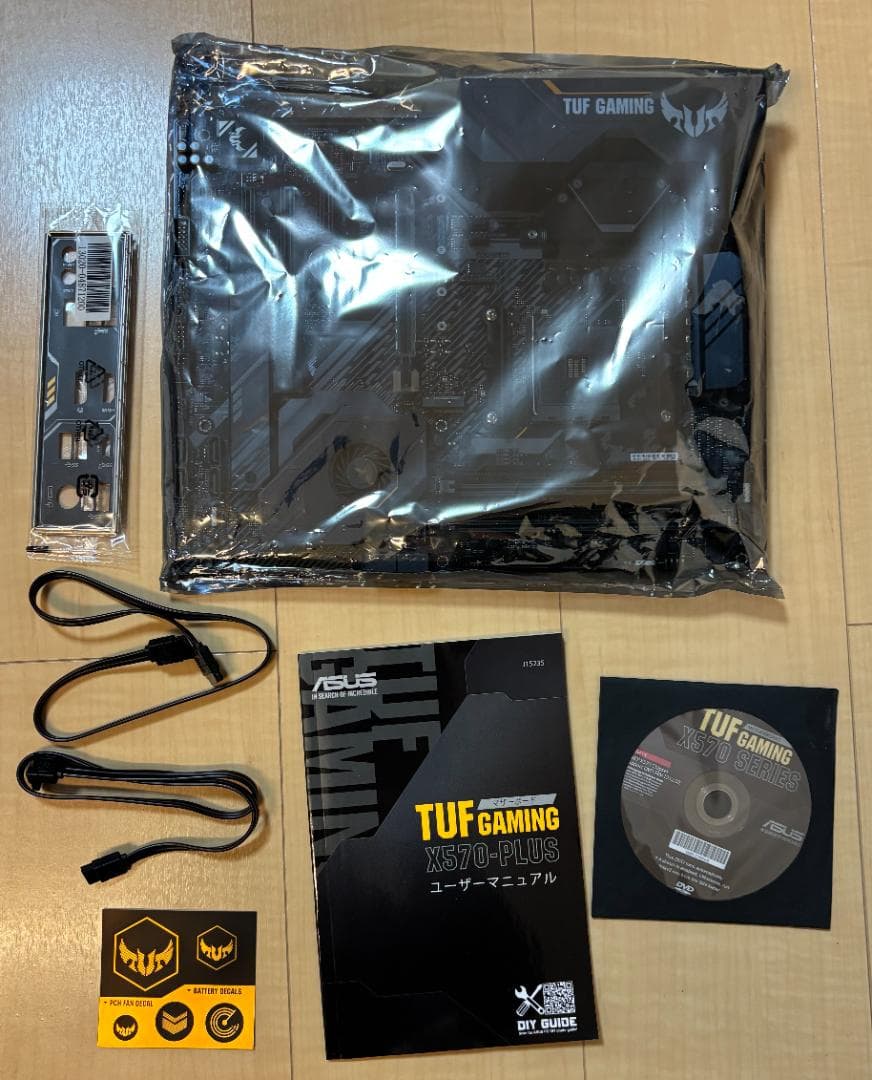 TUF GAMING X570-PLUS　マザーボード