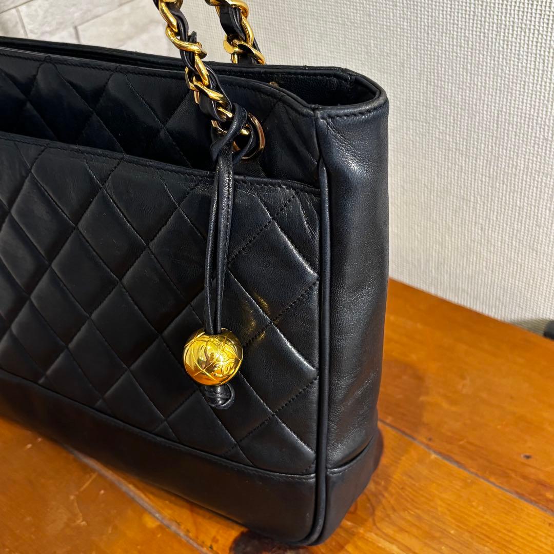 CHANEL シャネル マトラッセ チェーンショルダーバッグ ココボール