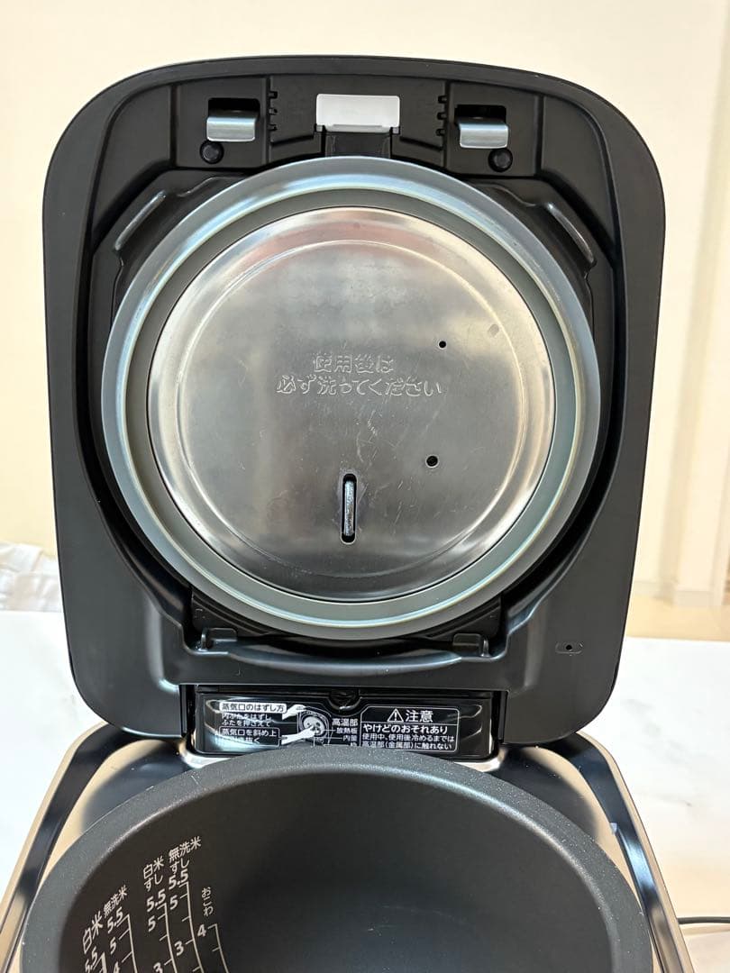 TOSHIBA RC-10ZWV 炊飯器