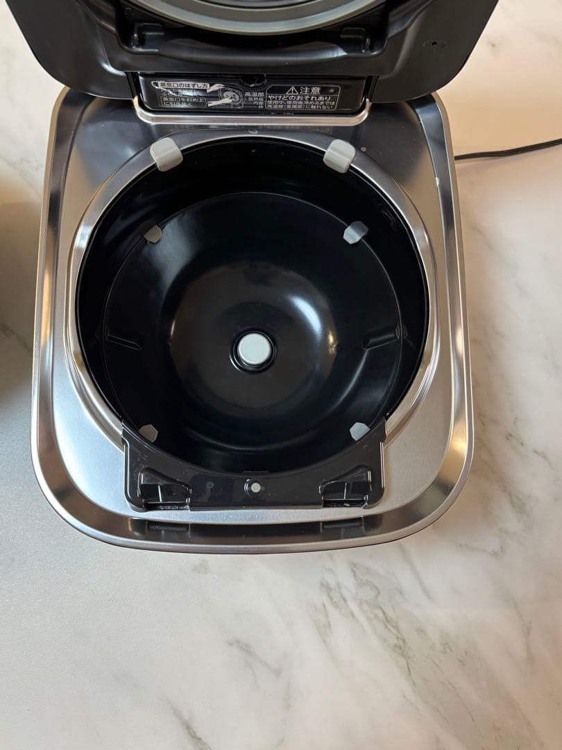 TOSHIBA RC-10ZWV 炊飯器