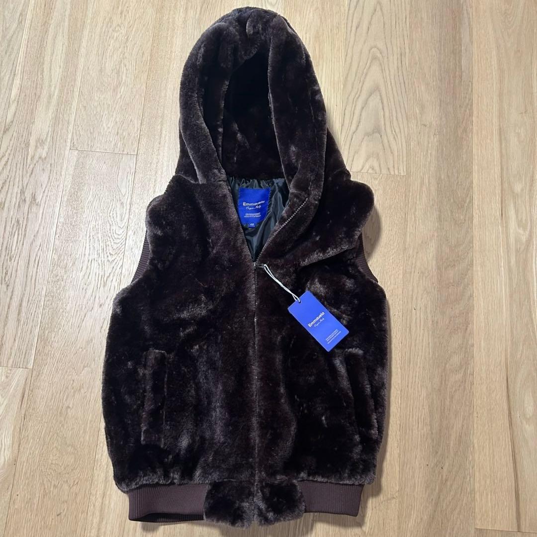 Emmauela✨ミンクカシミヤ混・毛皮ファーベスト イタリアフード付 L/48