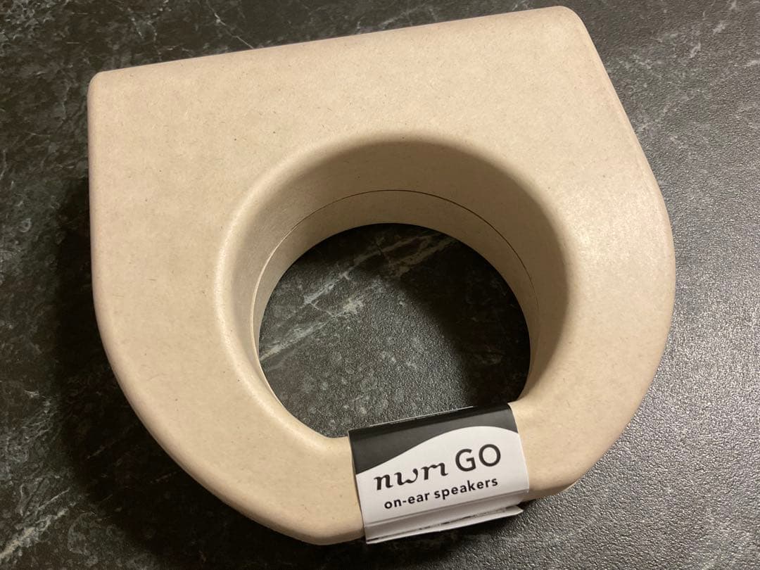 nura GO オンイヤースピーカー ブラック