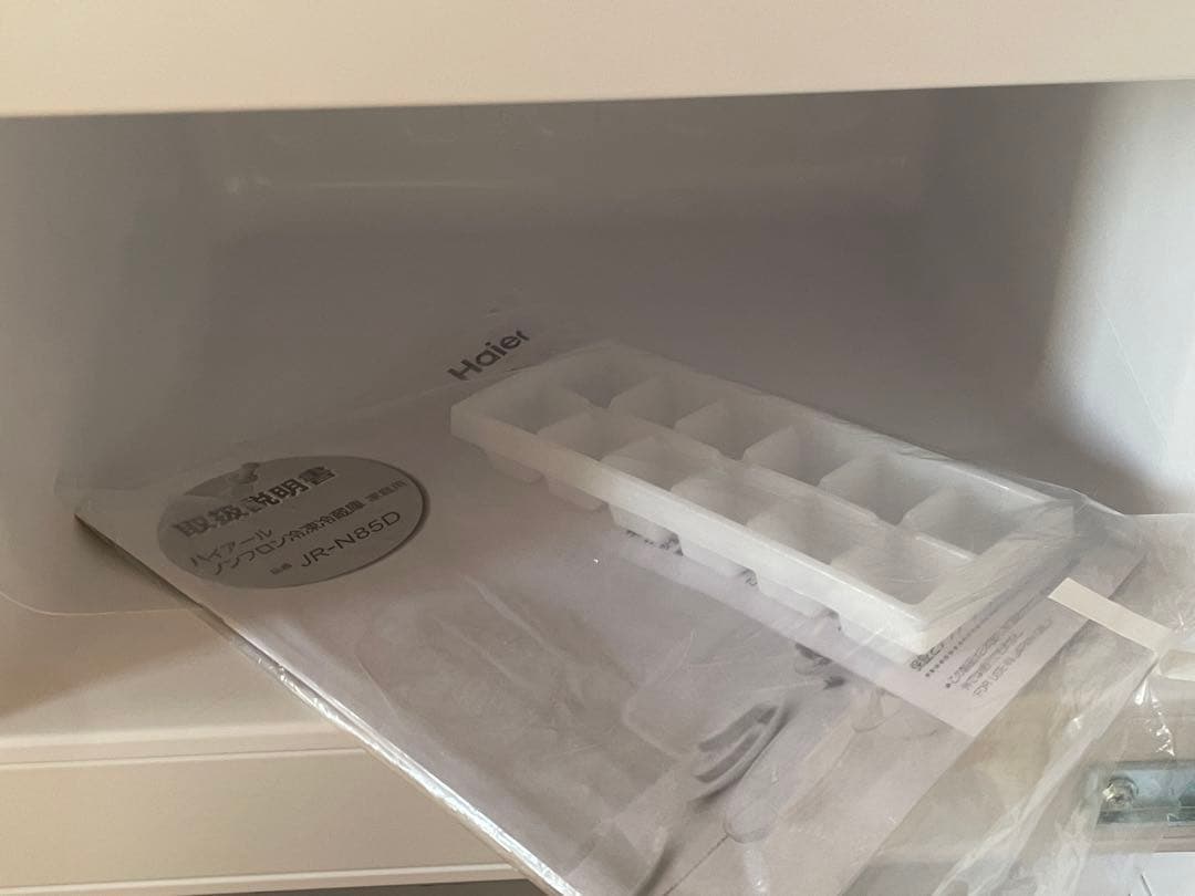 22年製85LハイアールHaier ノンフロン冷蔵庫 JR-N85D