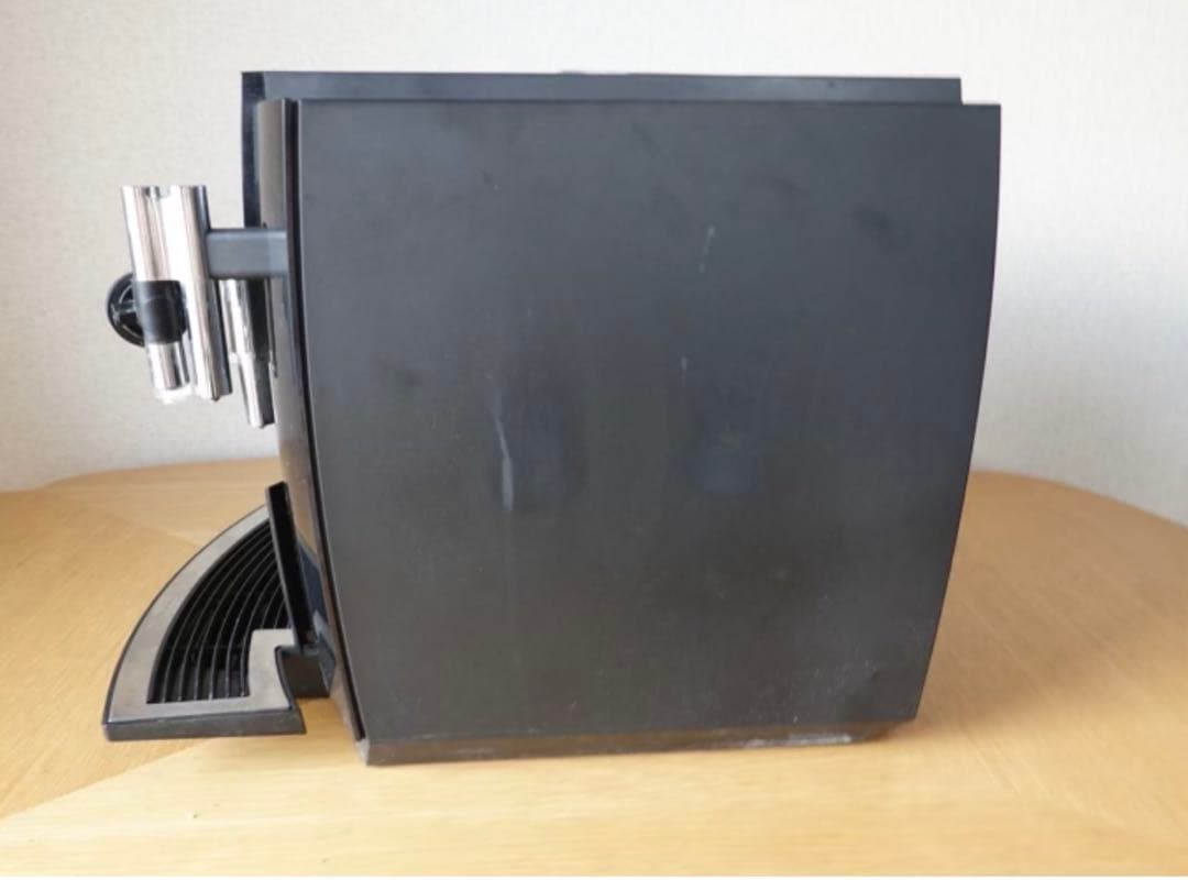 ユーラ　jura E8 全自動コーヒーマシン　エスプレッソマシン