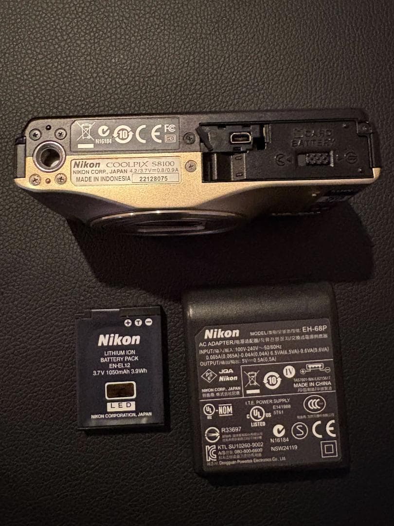 NIKON COOLPIX S8100 デジタルカメラ