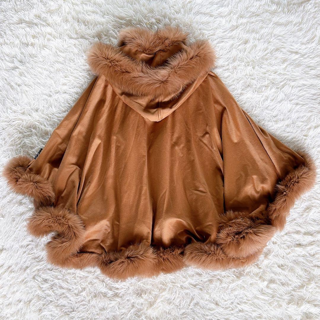 新品タグ付き【JWhite】カシミヤ100% フォックスファー フード付ポンチョ