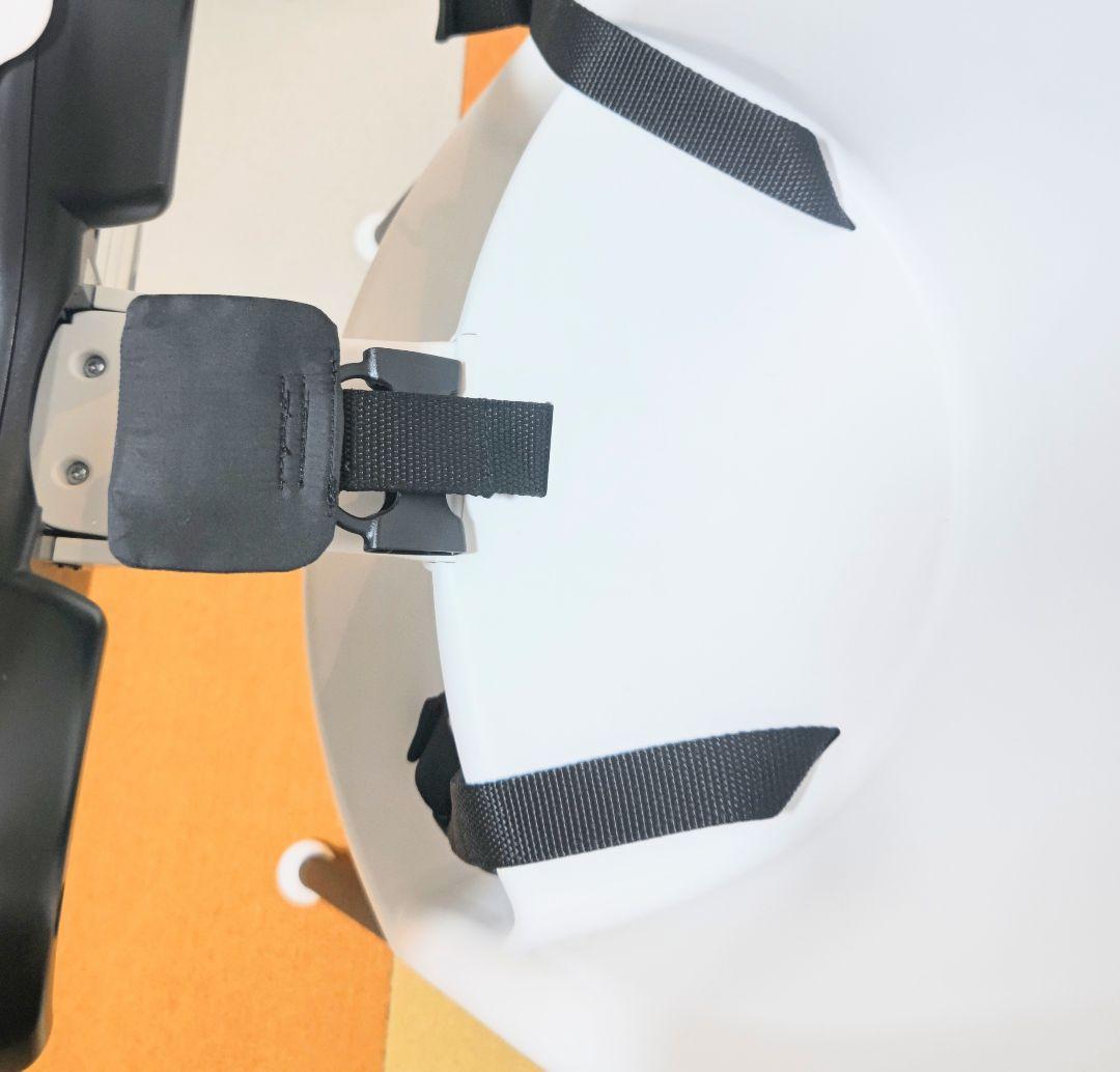 ベビービョルン ハイチェア（セーフティハーネス付き）