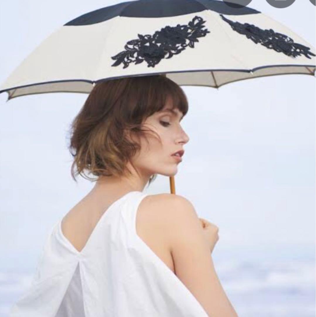 アシーナニューヨーク / Amelia Lace フラワーレース付き 日傘