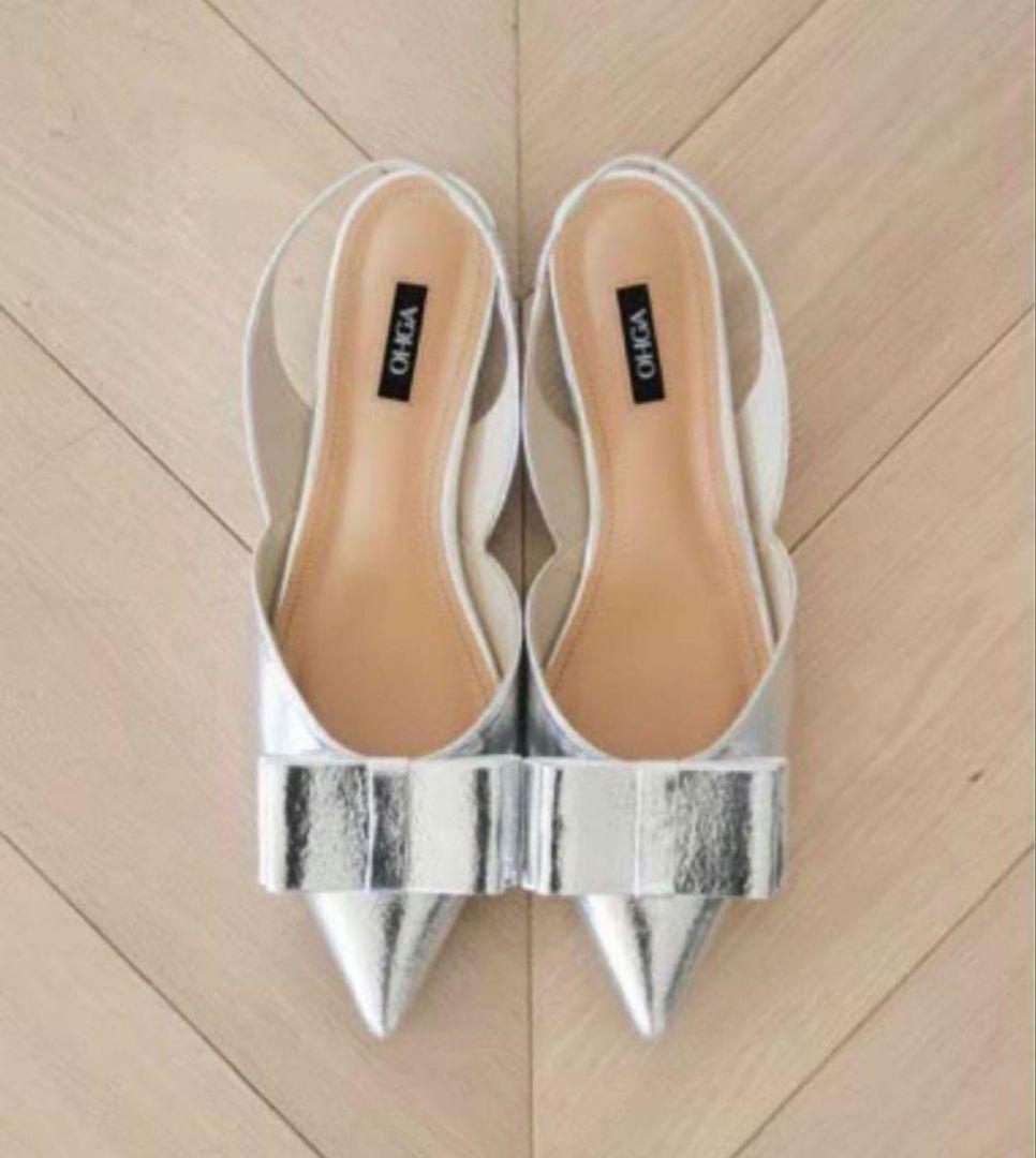 【人気完売】【美品】OHGA シルバー ポインテッドトゥ ミュール