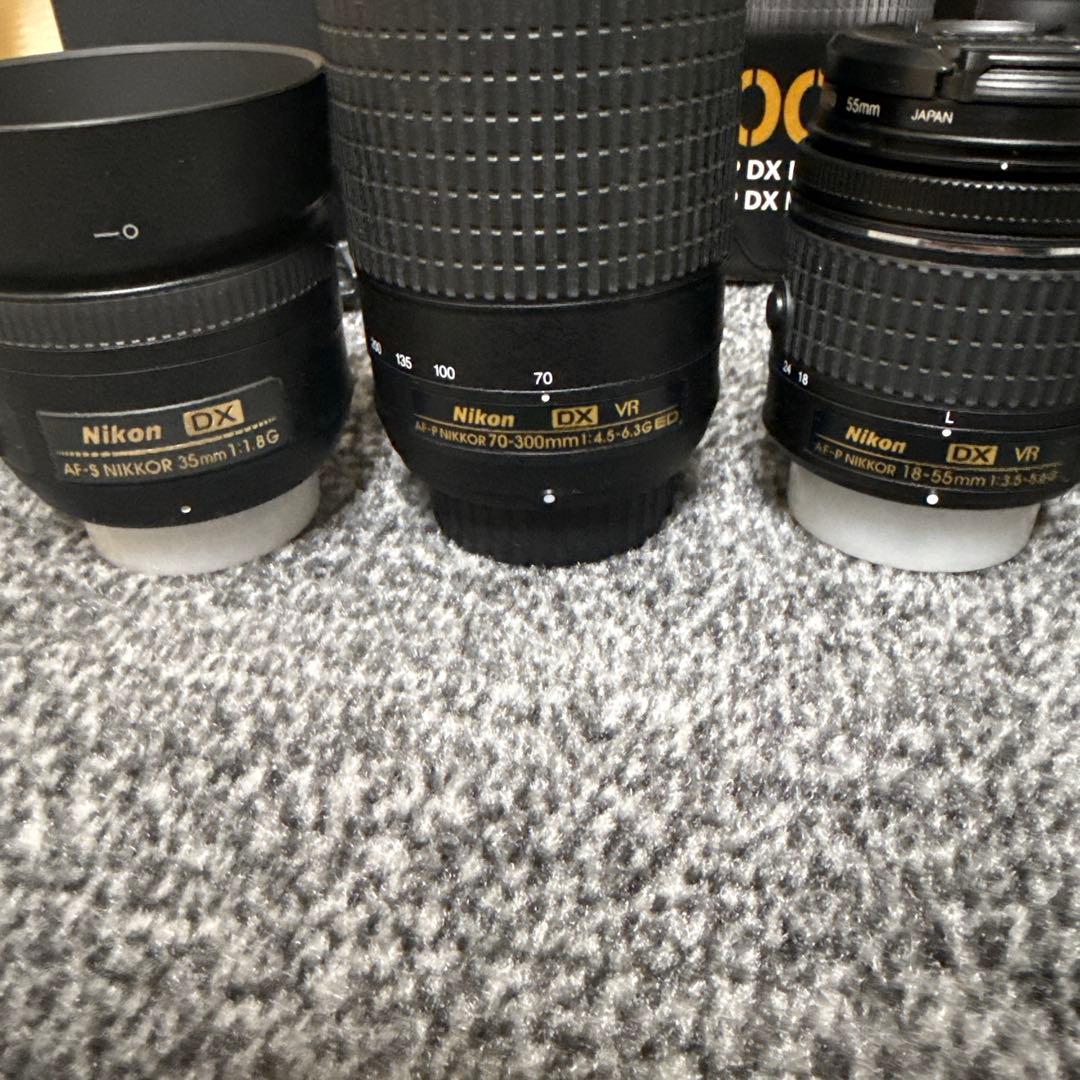 Nikon ニコンD5600 ダブルレンズセット＋単焦点レンズ