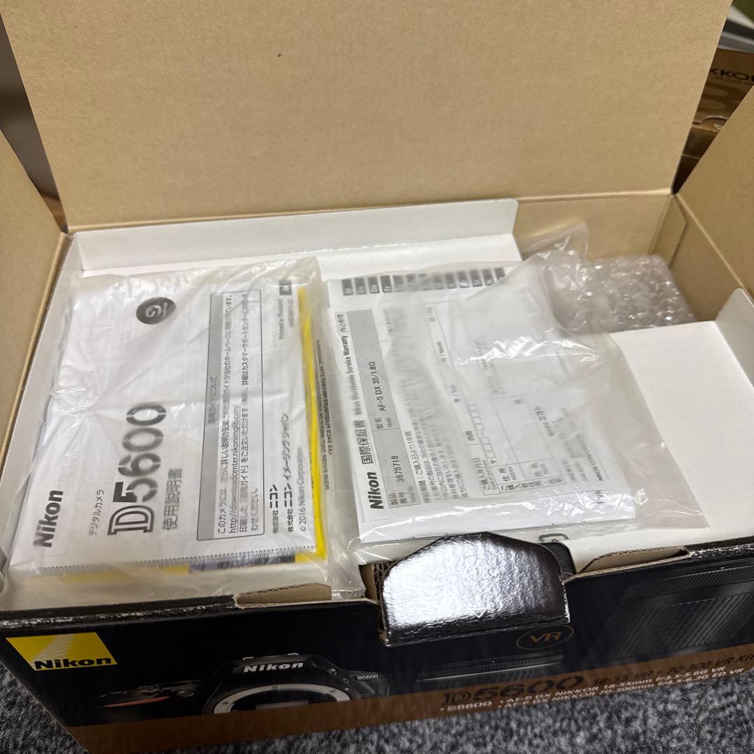 Nikon ニコンD5600 ダブルレンズセット＋単焦点レンズ