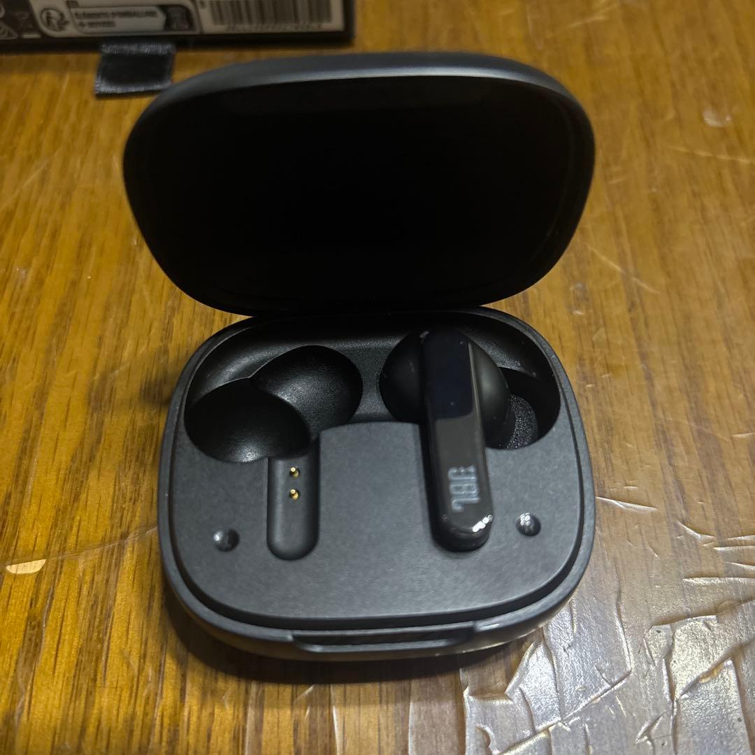 JBL ワイヤレスイヤホン ブラック⚠️右耳のみ