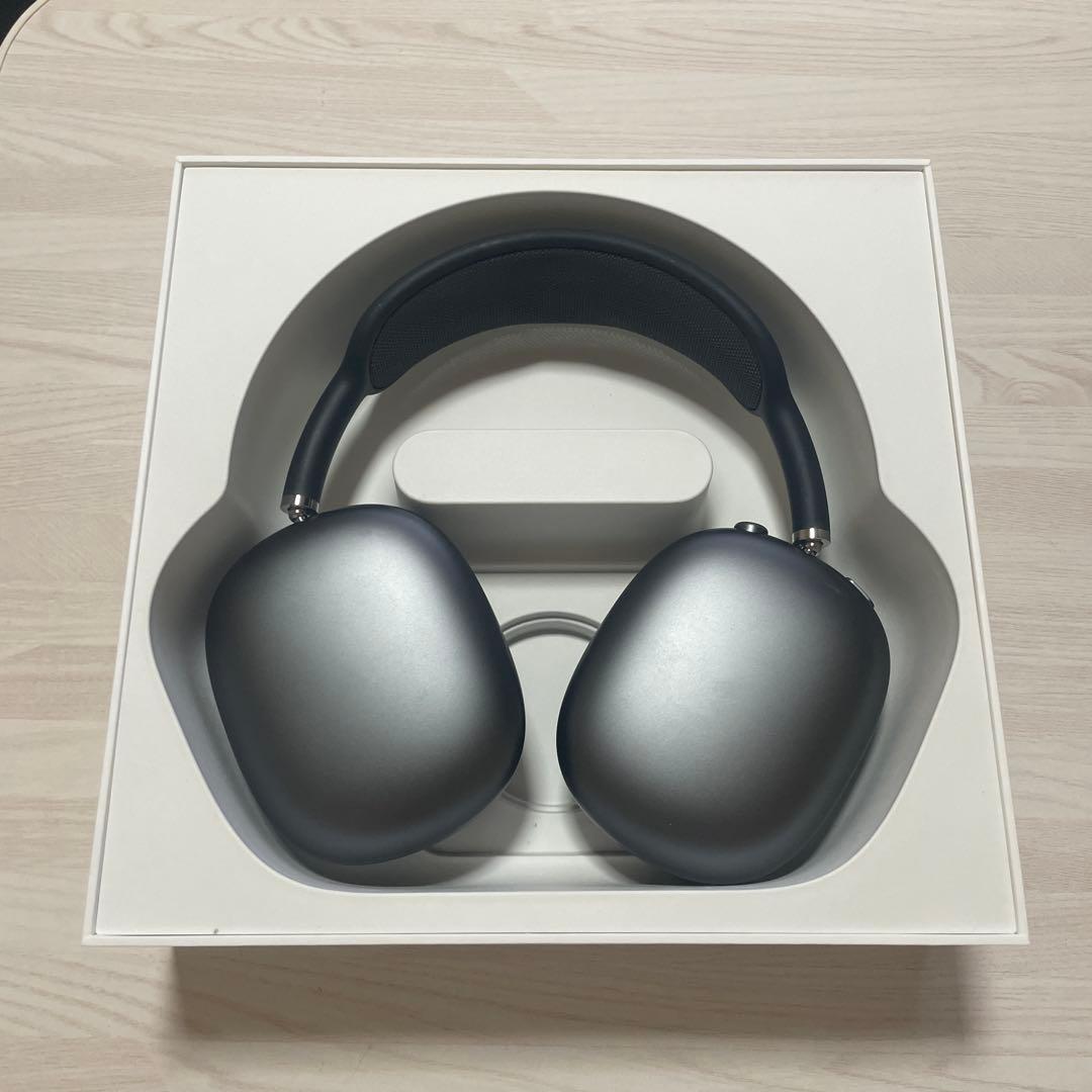 『本日限定値下げ』AirPods max スペースグレー　美品