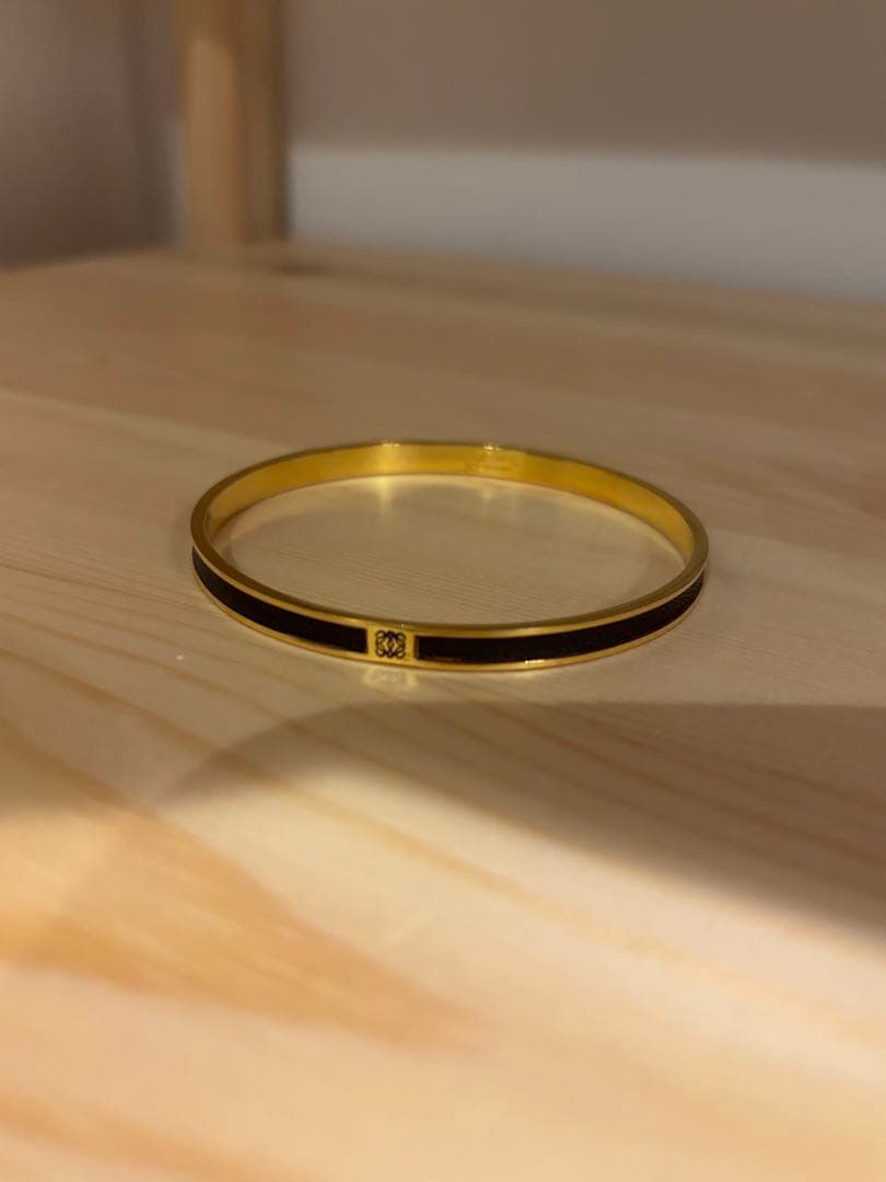 マカロンLOEWE ロエベ　バングル