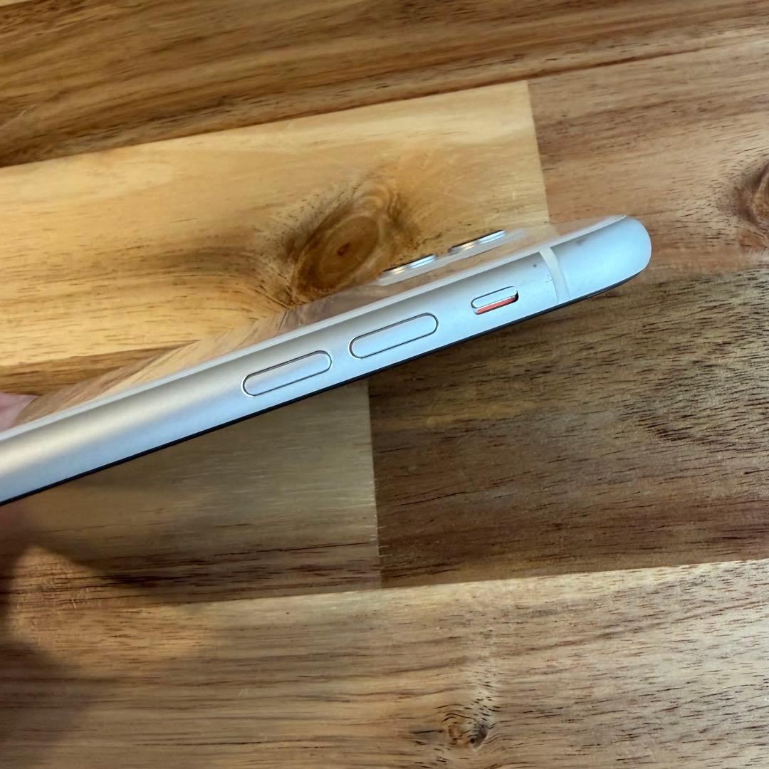 iphone11（ホワイト128GB） ※simフリー・箱あり