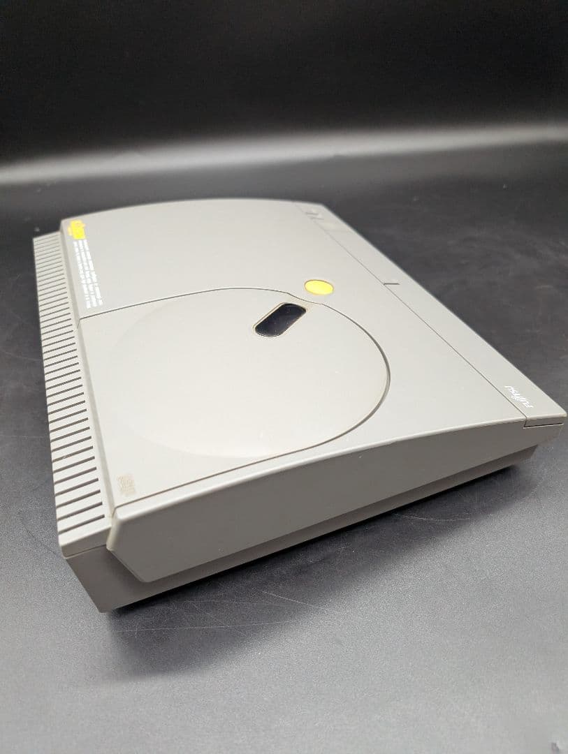 【外装比較的綺麗】FM TOWNS MARTY2 本体　現状品