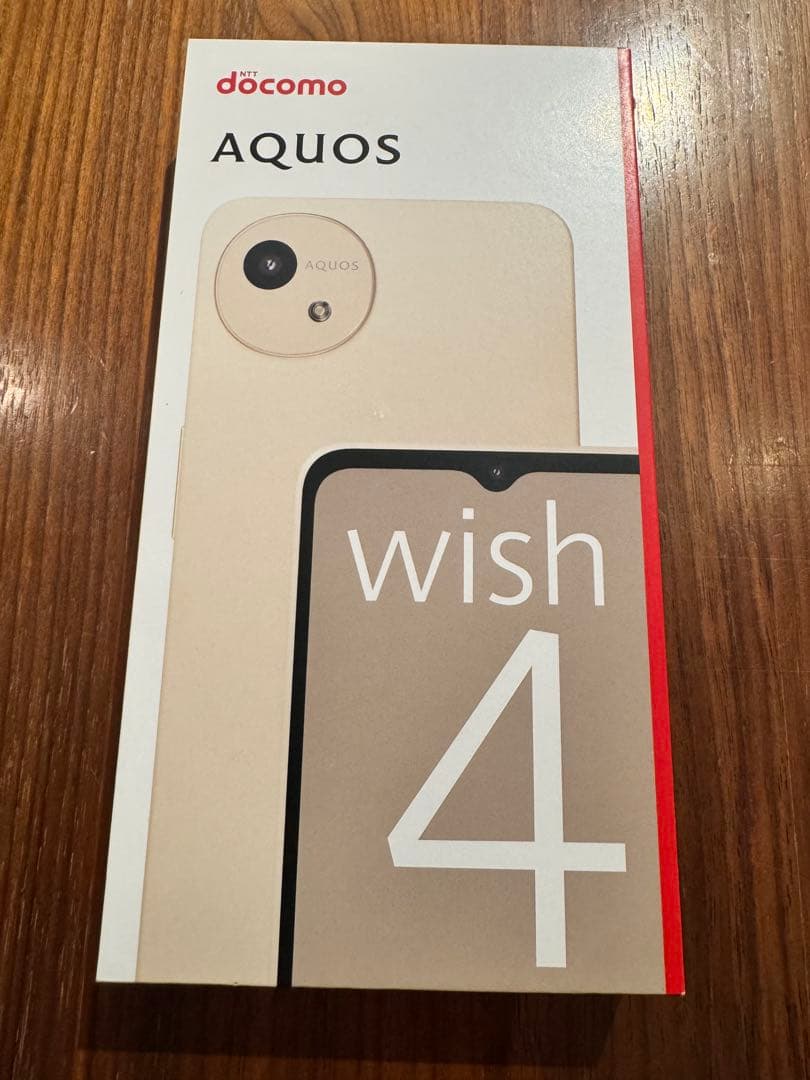 AQUOS wish 4 SH-52E ホワイト