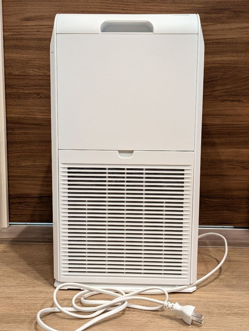 ダイキン　空気清浄機　ACM55Z-W　2023年製　使用期間短め
