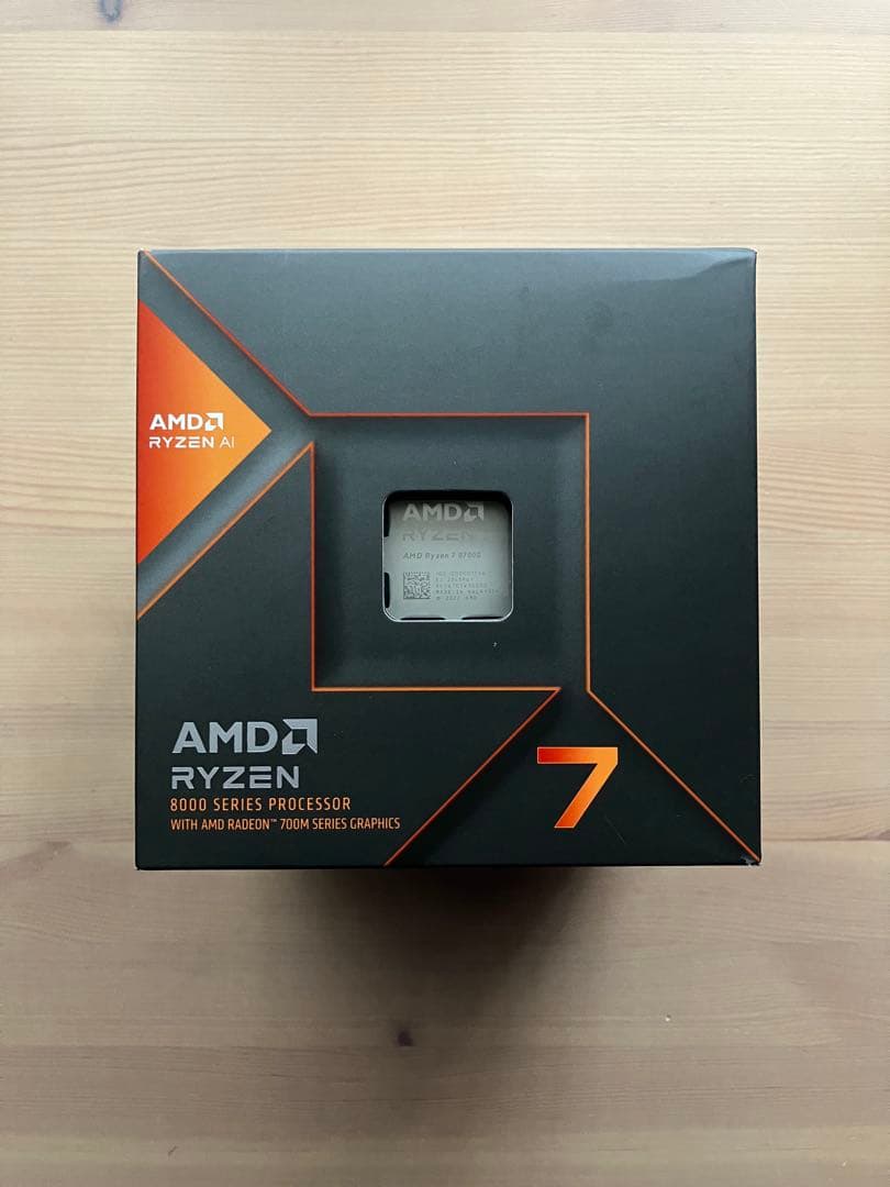 AMD CPU Ryzen 7 8700G 国内正規品 ソケット付
