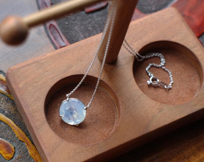 ★スタージュエリー★K18WGムーンストーンネックレス18金ホワイトゴールド