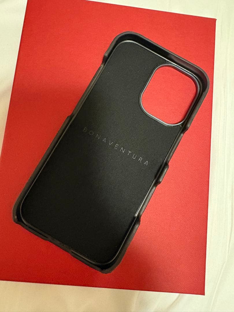 BONAVENTURA iPhone16用ケース