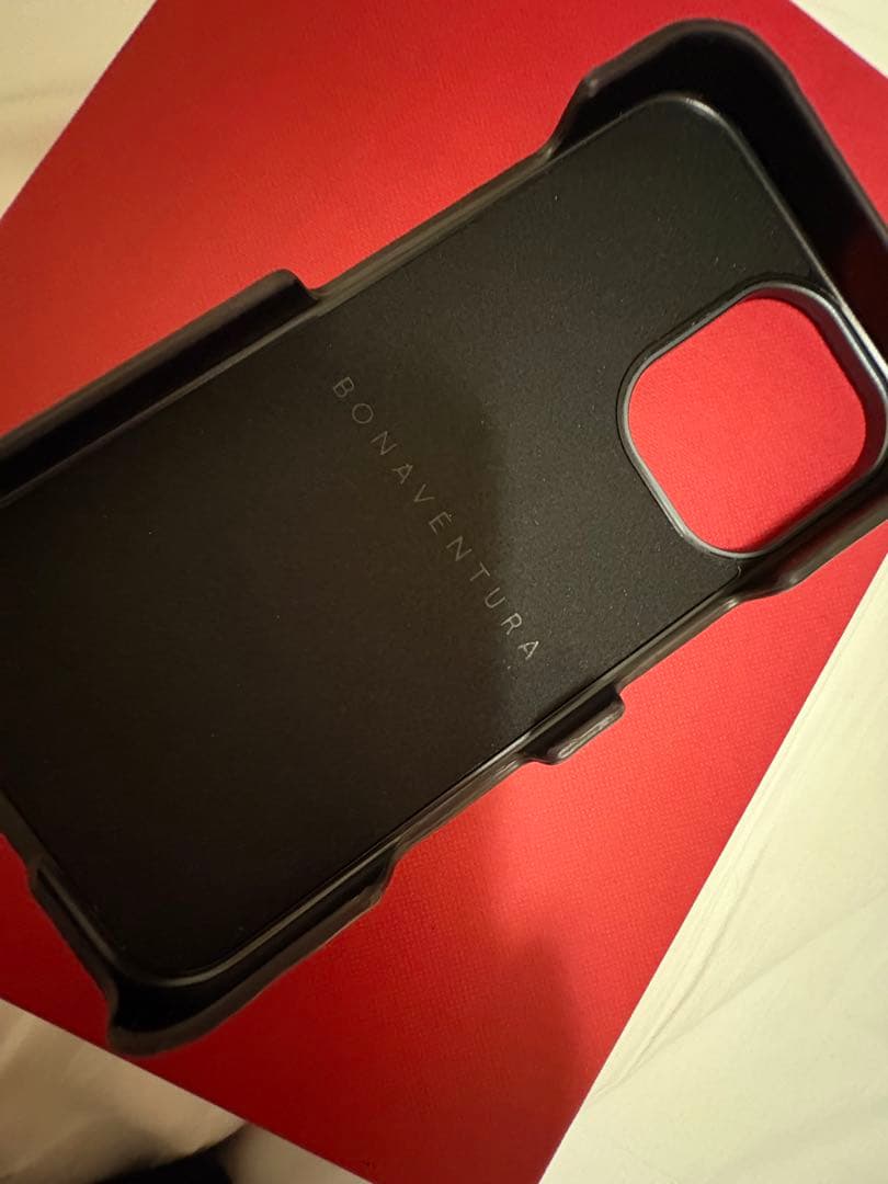 BONAVENTURA iPhone16用ケース