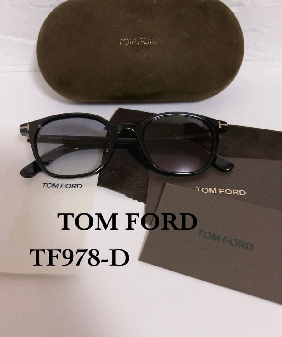 トムフォード　TOM FORD サングラス　TF978-D 49□21 145