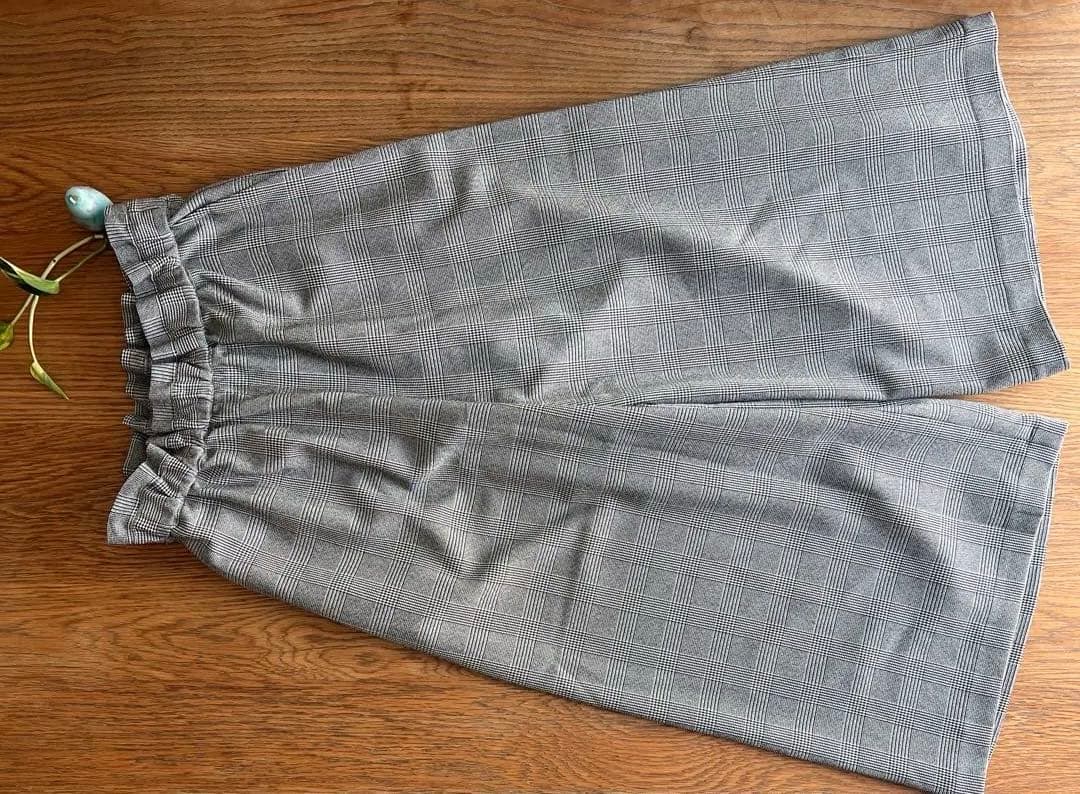 休日と詩　カジュアルパンツ　グレー　千鳥格子　日本製