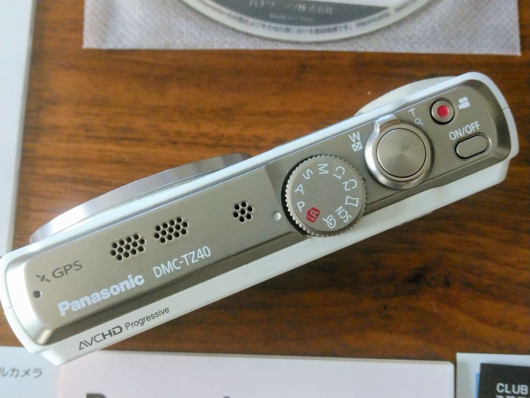 パナソニック LUMIX DMC-TZ40　デジカメ　ルミックス　白