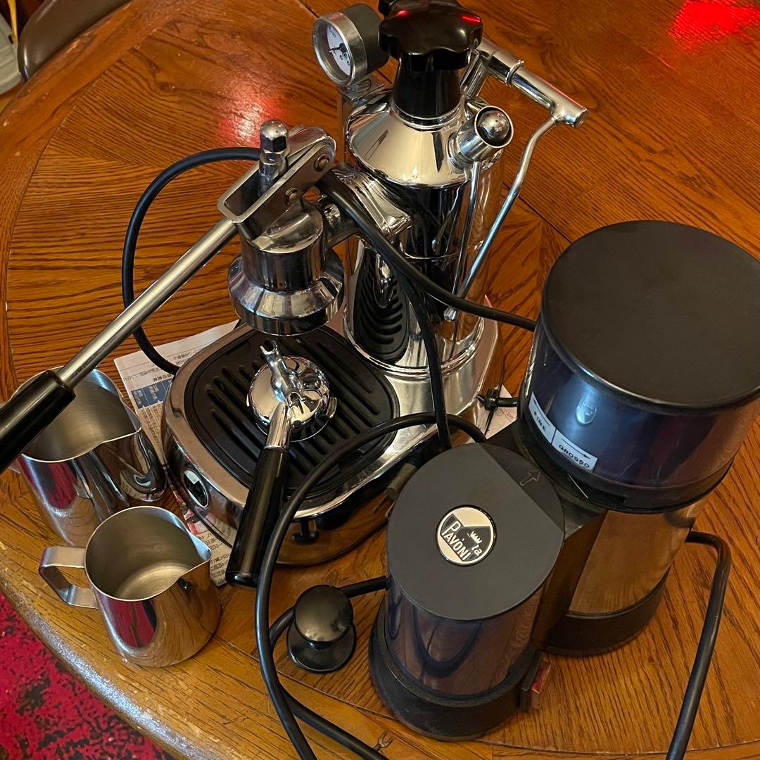 LA PAVONI プロフェッショナルとJolly エスプレッソマシンミルセット