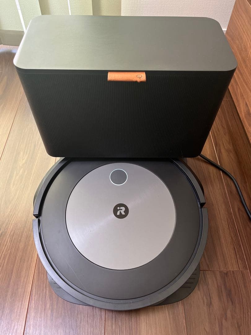アイロボット(IRobot)ルンバ j7+ ロボット掃除機