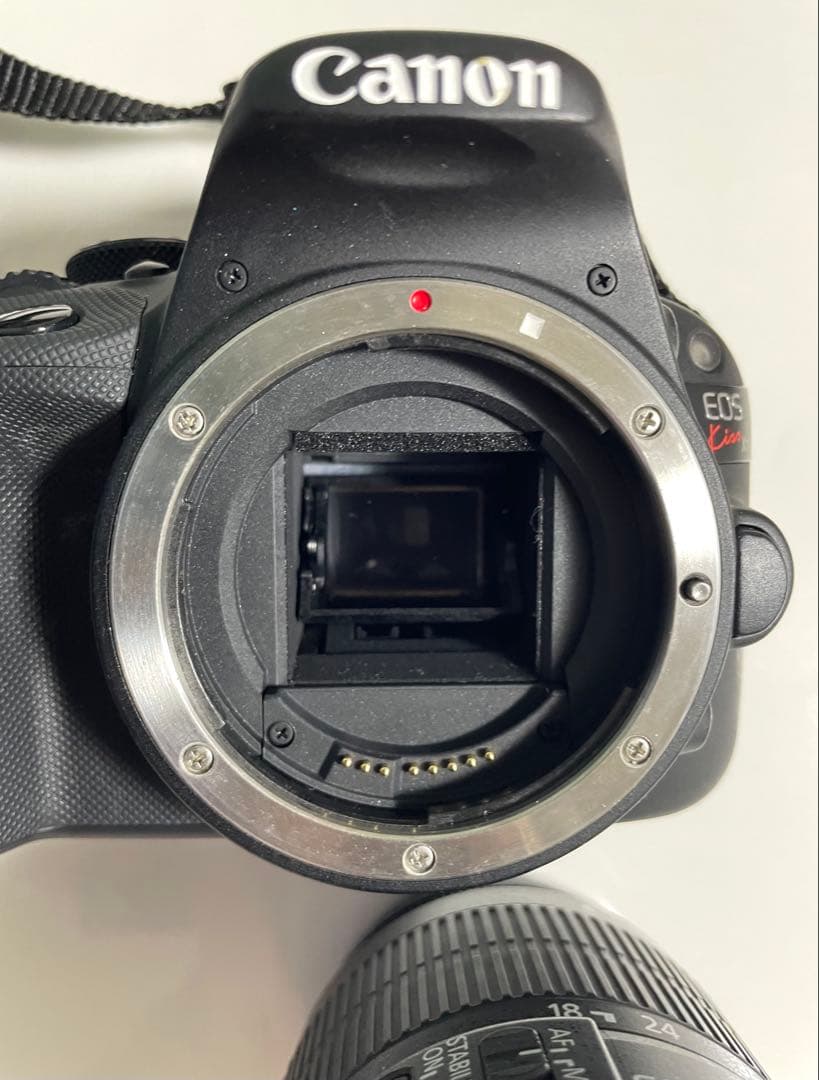 CANONデジタル一眼レフカメラEOS KissX7充電器ストラップバッテリー付